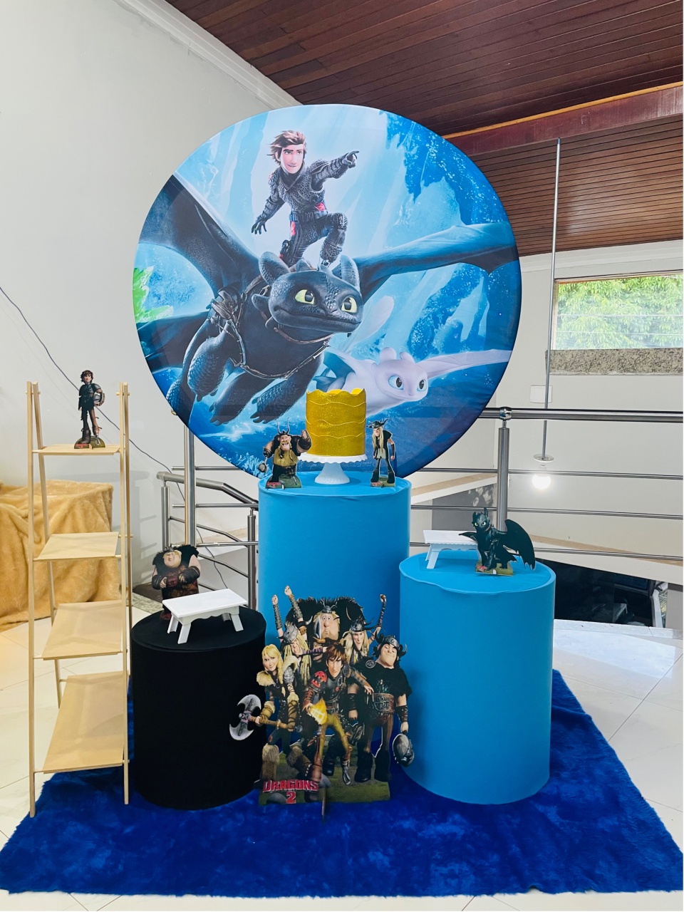 Como Treinar Seu Dragão - Kit P1 Com Escadinha - Pegue E Monte - Pallacius Festas