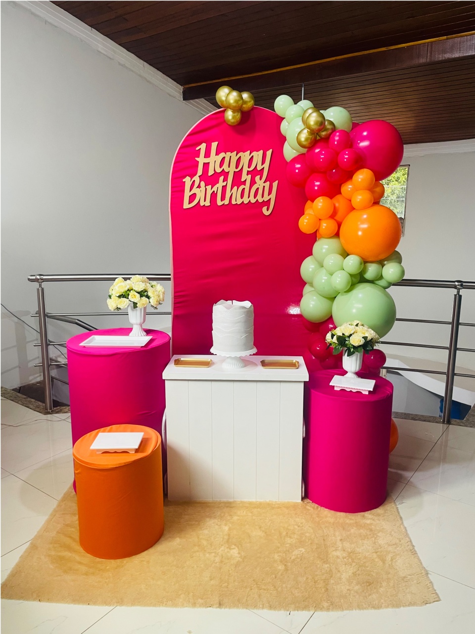 Happy Pink E Laranja - Kit M - Pegue E Monte - Pallacius Festas