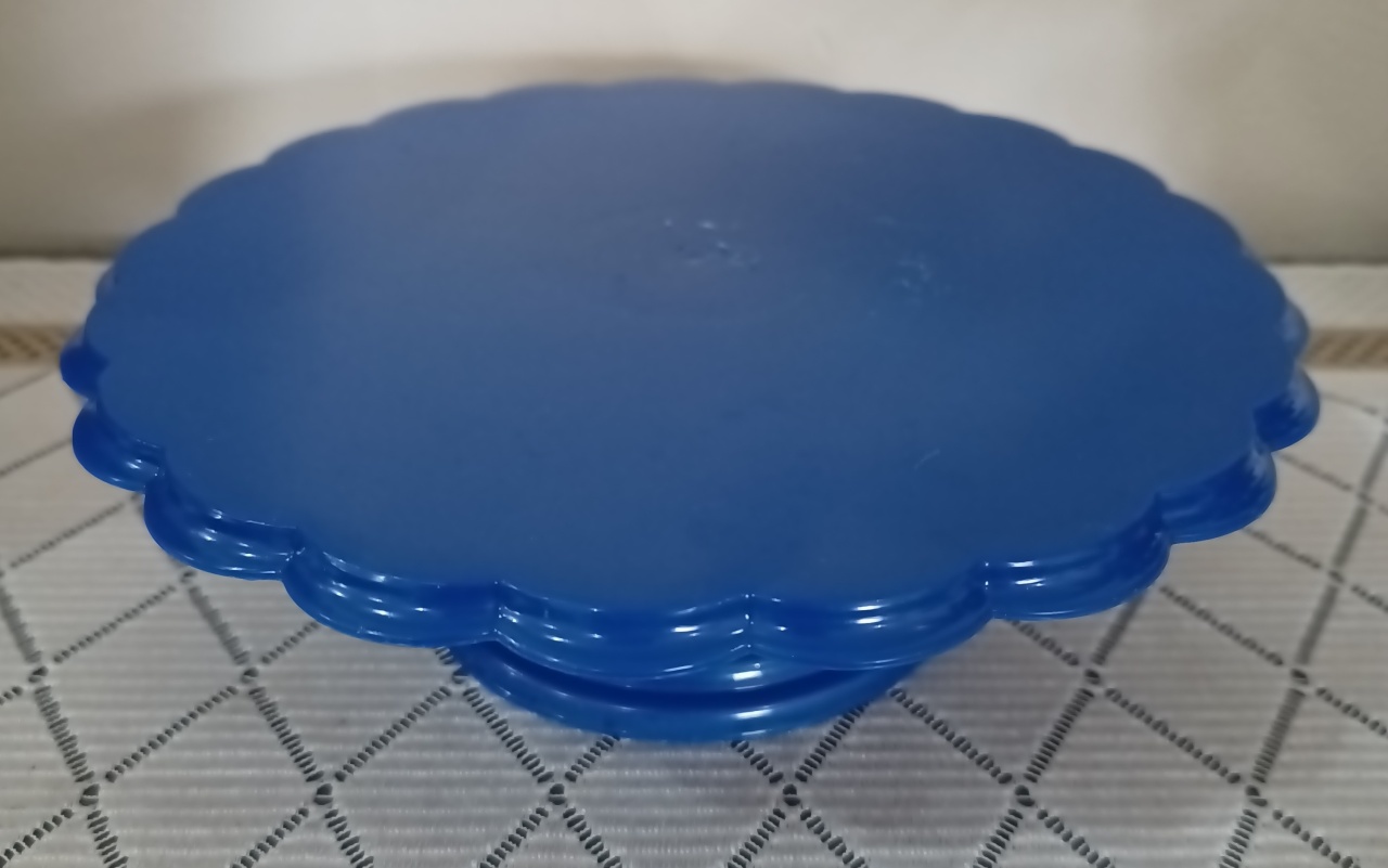 Bandeja Redonda 22Cm Azul Royal - ADRIANA Doce travessuras 
