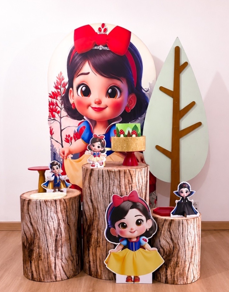 Romano Branca de Neve - Cristina Locações 