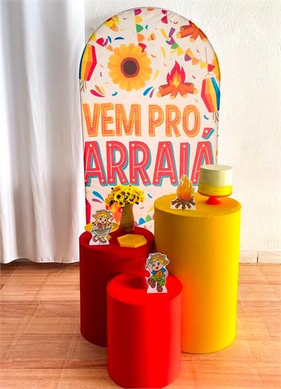 Arraiá Festa Junina Painel Romano - Cristina Locações 
