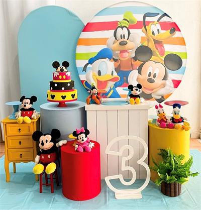 Mickey Luxo 3 + Criado Candy - Cristina Locações 