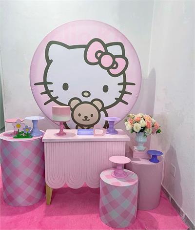 Hello Kitty Luxo 2 - Cristina Locações 