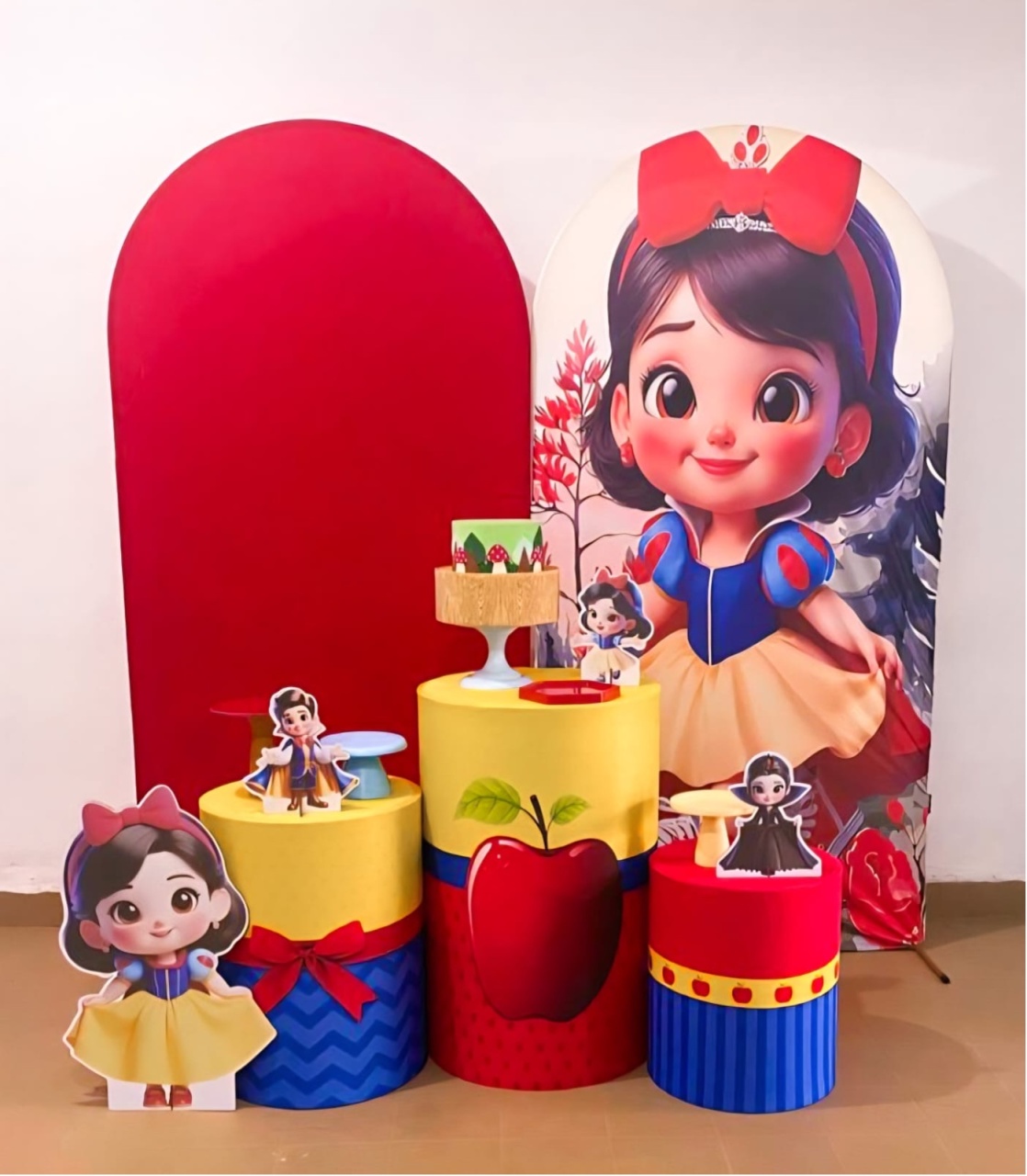 2 Romano Branca de Neve Personalizado - Cristina Locações 