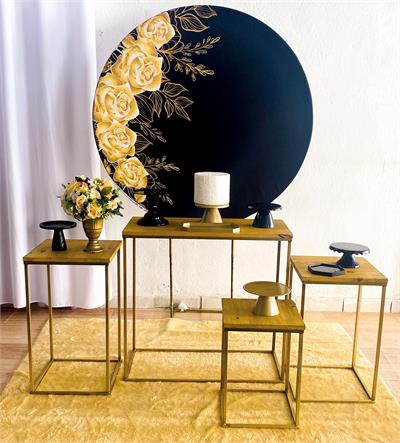 Floral Preto E Dourado Mesas Ferro - Cristina Locações 