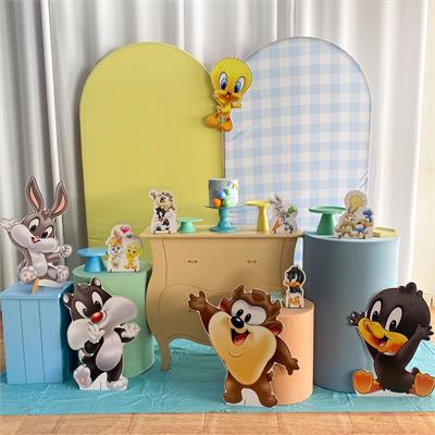 Looney Tunes Personalizado 2 Romanos - Cristina Locações 