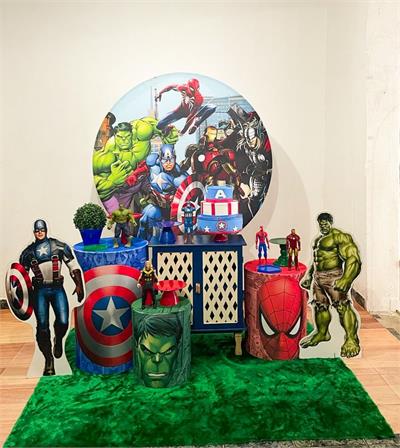 Heróis Vingadores  Luxo 2 - Cristina Locações 