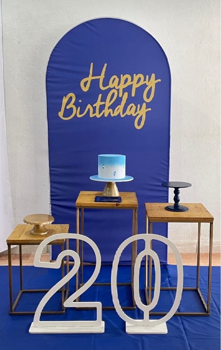 20 Anos Cubos Ferro - Cristina Locações 