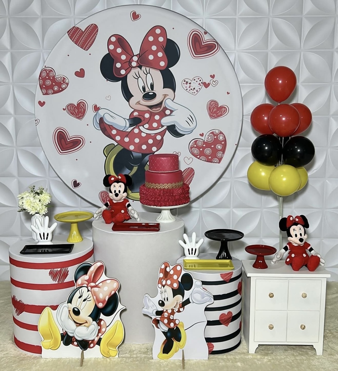 Minnie Vermelha - Kit G Infantil - Isabela Decorações 