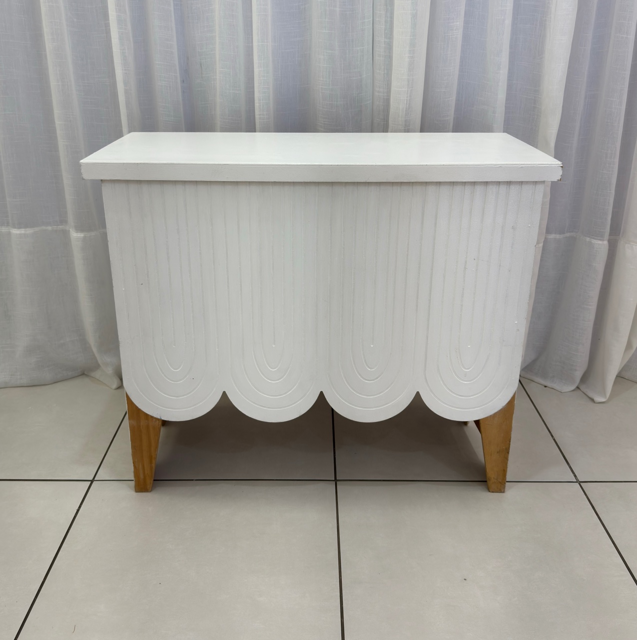 Cômoda Branca Babado  - alegriamagicadecoracao