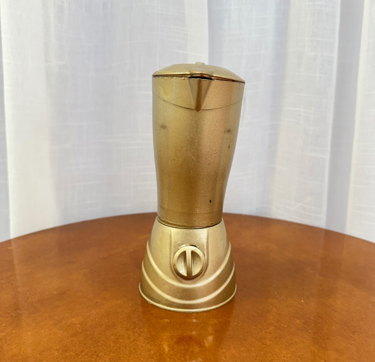 Liquidificador Dourado Pequeno - alegriamagicadecoracao
