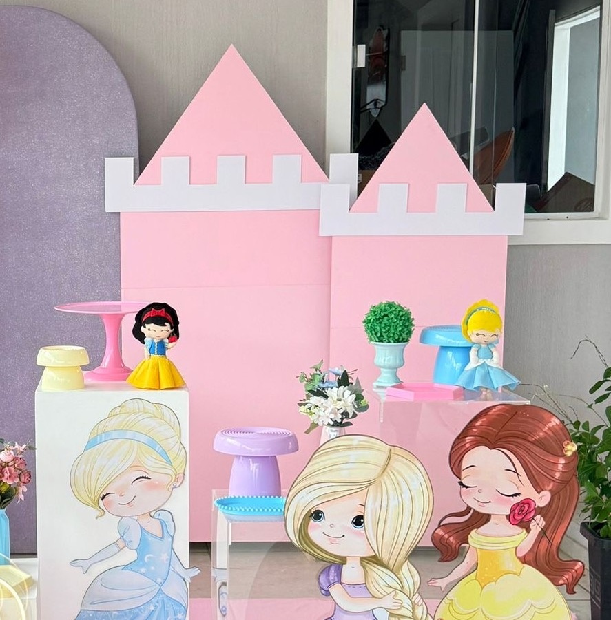 Painel Castelo Torre Médio - alegriamagicadecoracao