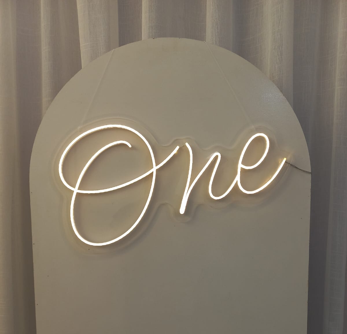 Número One Led - alegriamagicadecoracao