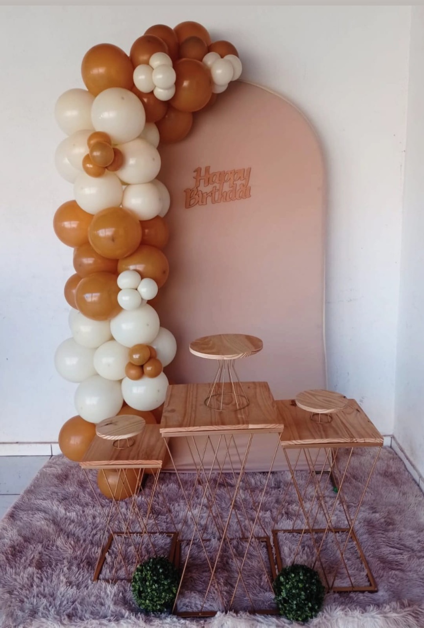 Alugue Tema Para Festa Nude Liso - Mamãe Decory