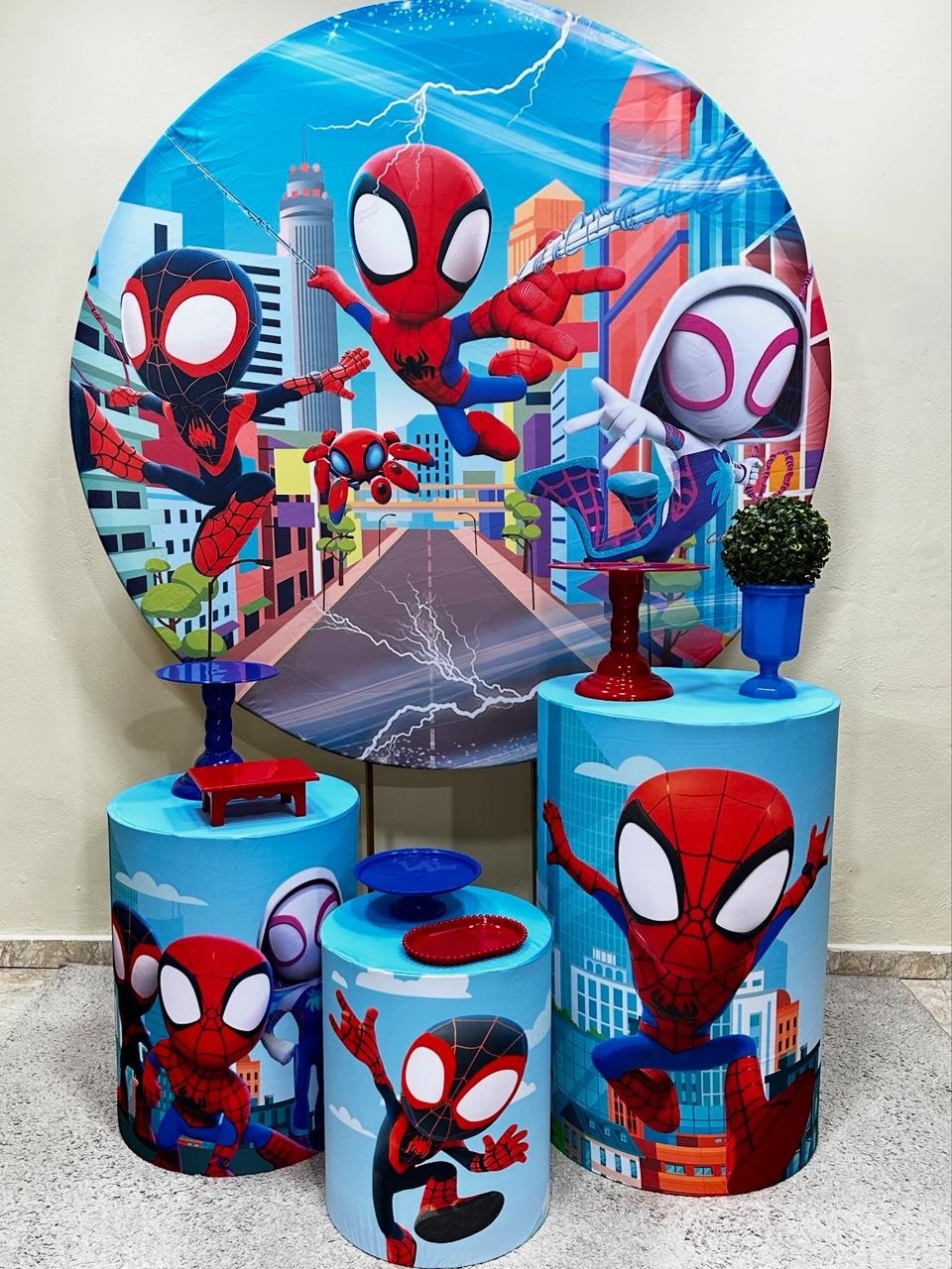 Kit Padrão Homem Aranha E Seus Amigos - VIVAZ DECORAÇÕES - PEGUE E MONTE
