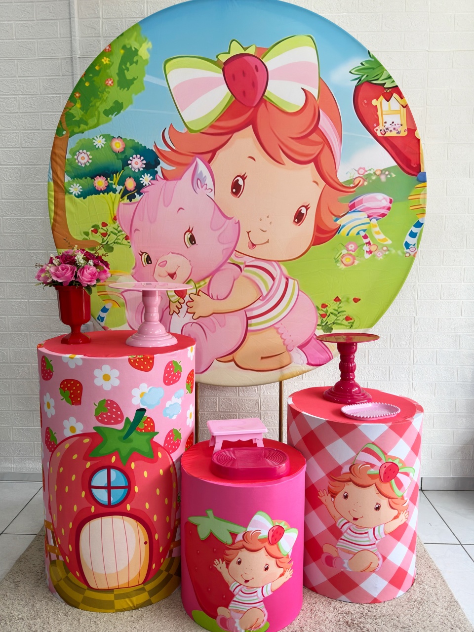Kit Padrão Moranguinho Baby - VIVAZ DECORAÇÕES - PEGUE E MONTE