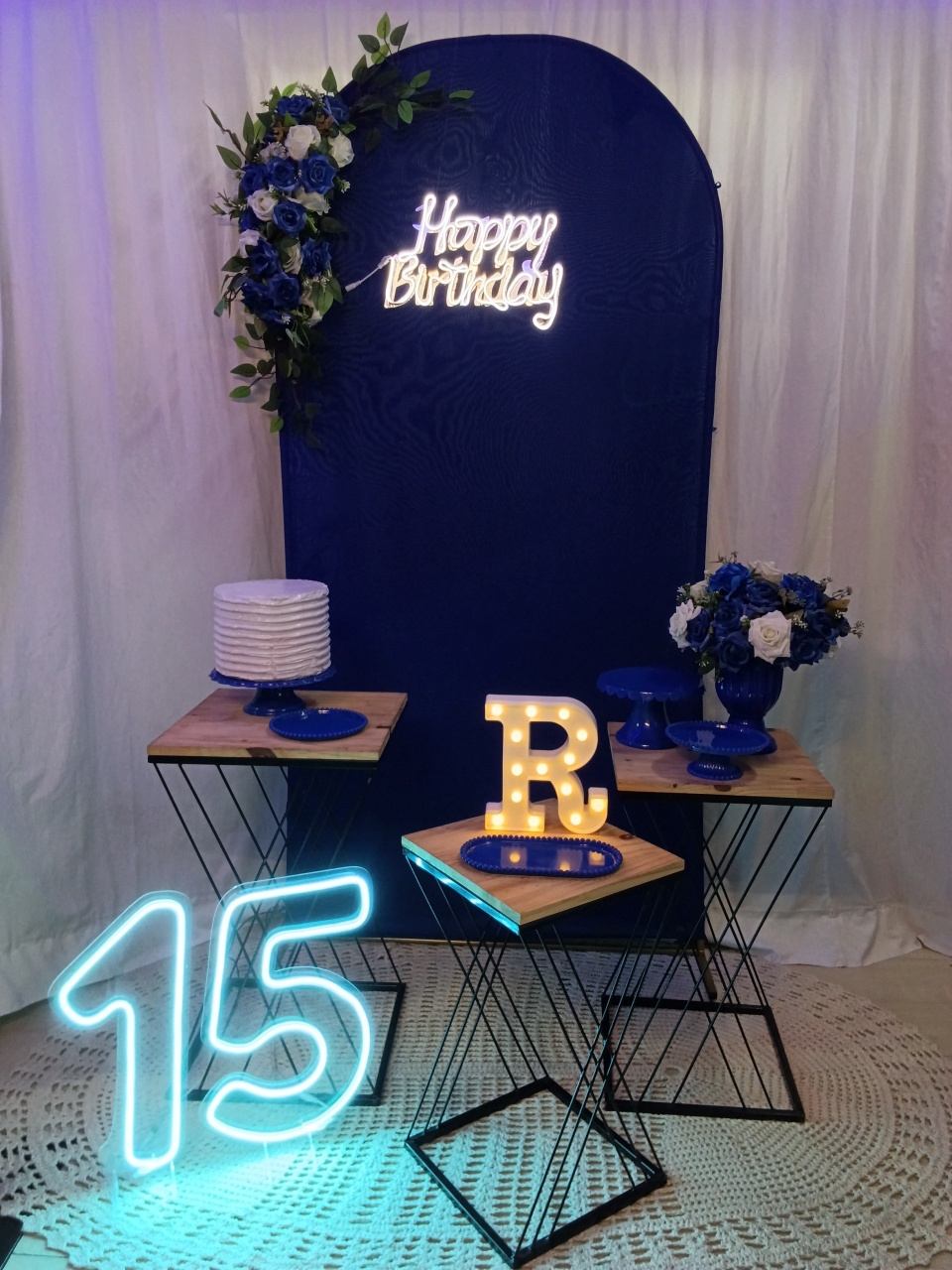 Kit 15 Anos Royal - Mundo Floral eventos