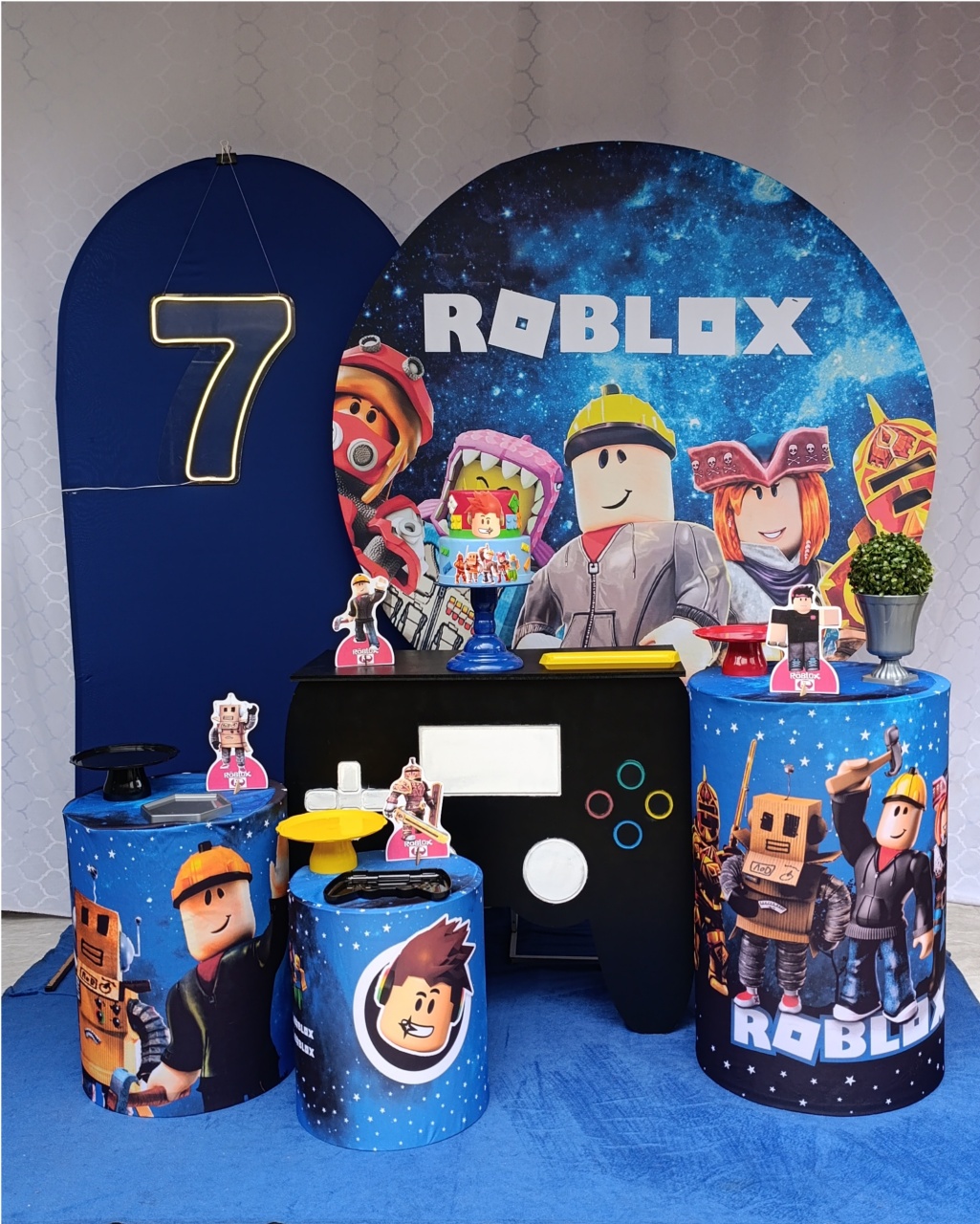 Roblox - Kit Felicidade - FELIZ DATA PEGUE E MONTE 