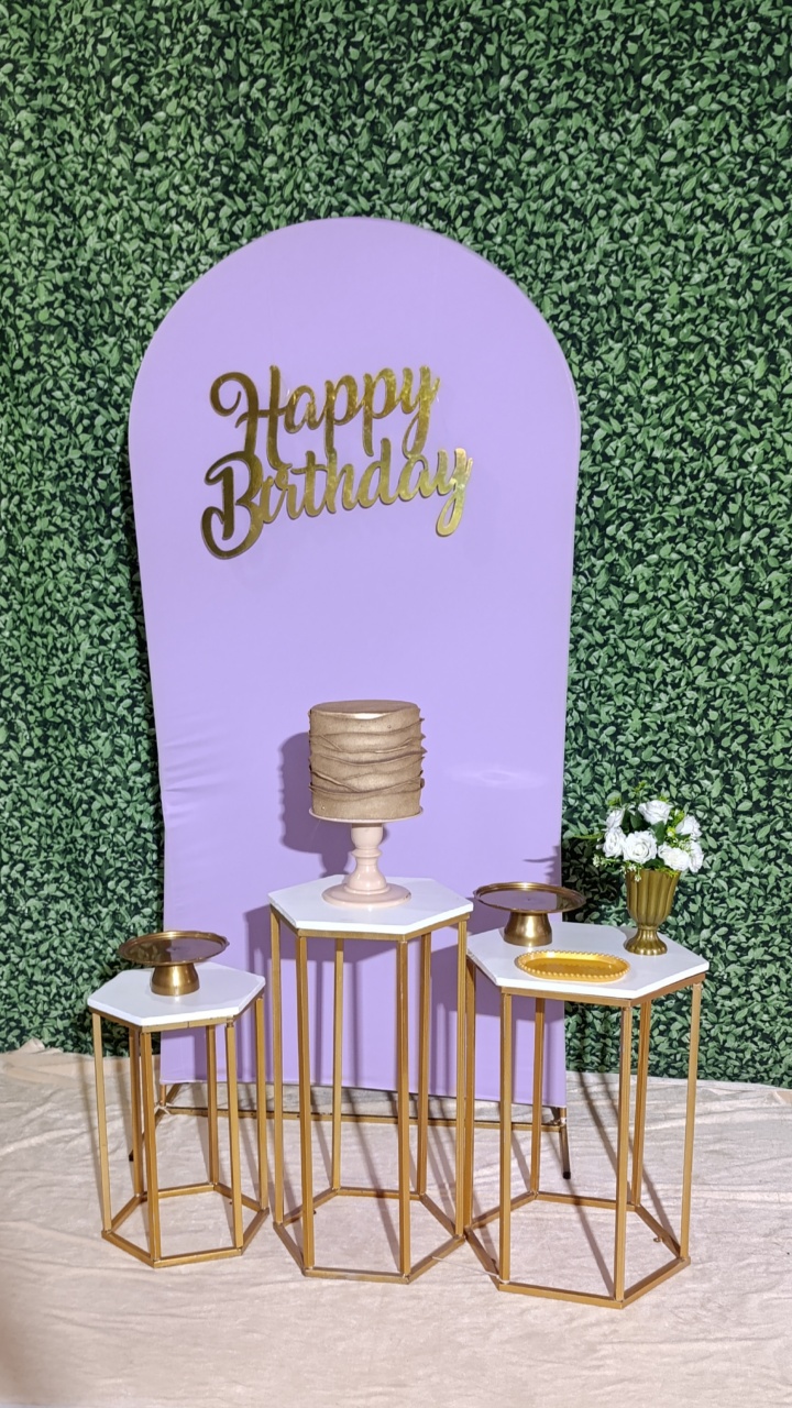 Happy Brithaday Lilás  - FELIZ DATA PEGUE E MONTE 