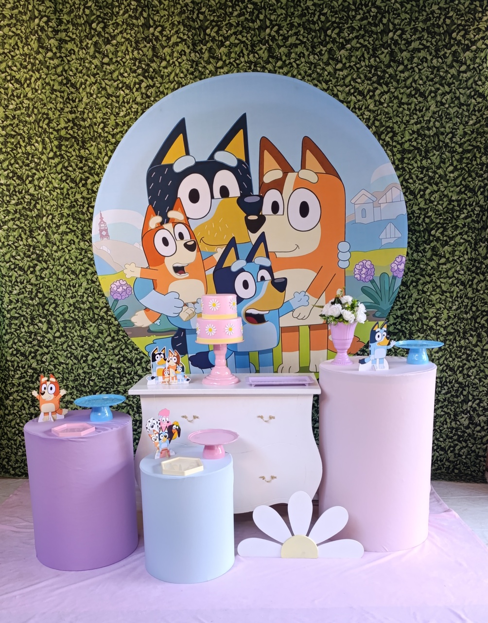Bluey - Kit Comemore  - FELIZ DATA PEGUE E MONTE 