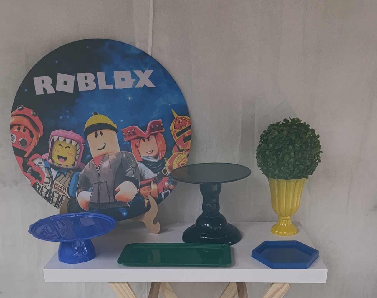 Mini Kit - Roblox - FELIZ DATA PEGUE E MONTE 
