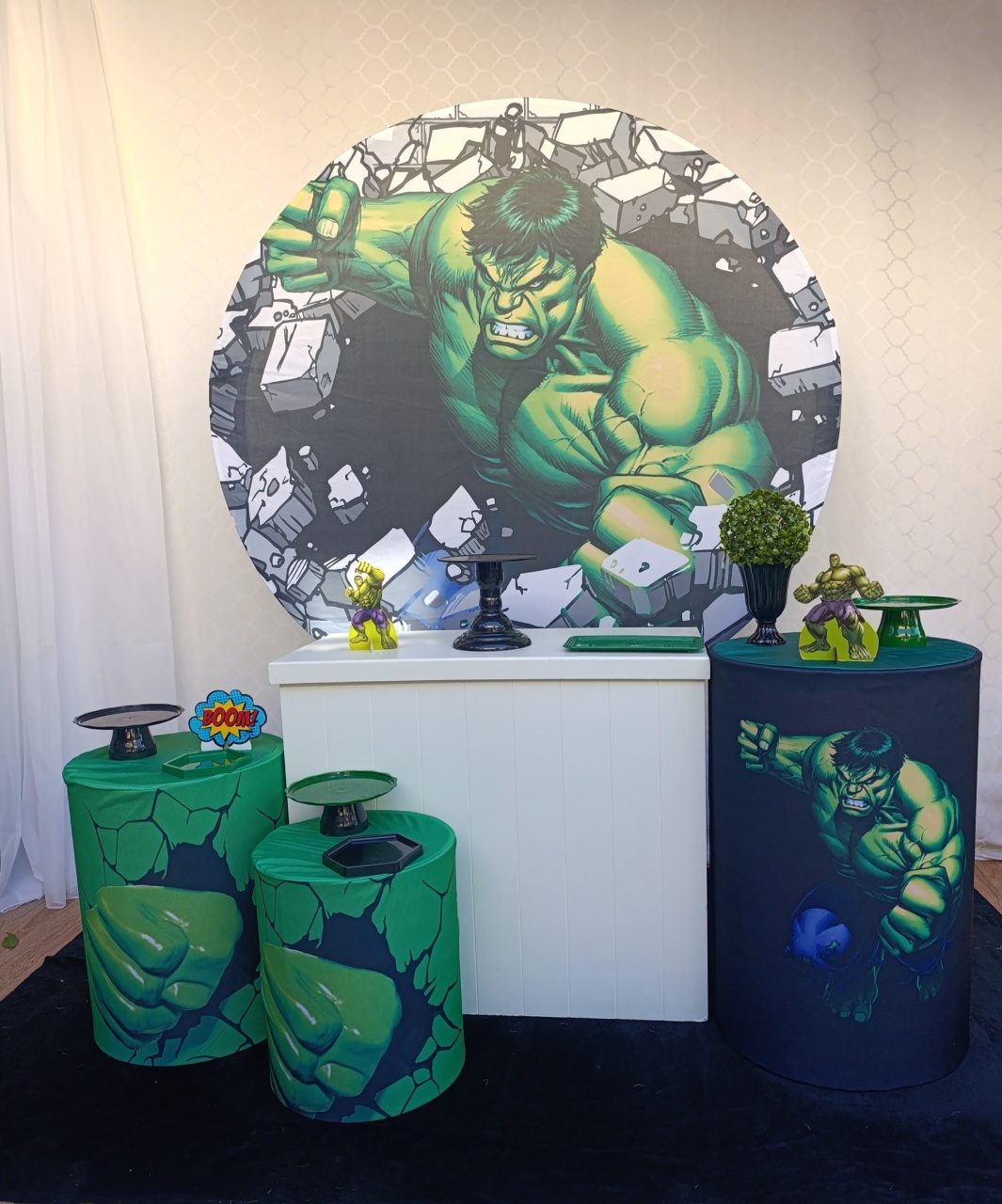 Hulk- Kit Comemore - FELIZ DATA PEGUE E MONTE 
