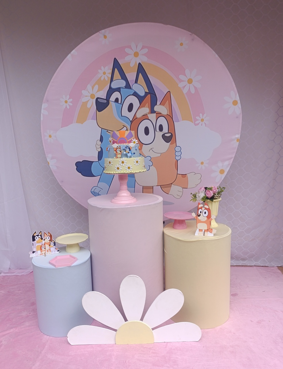Bluey Menina 2 -Kit Celebrar - FELIZ DATA PEGUE E MONTE 