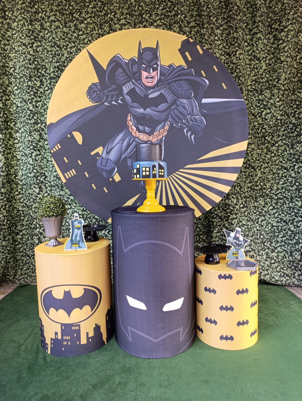 Batman - Kit Comemore  - FELIZ DATA PEGUE E MONTE 