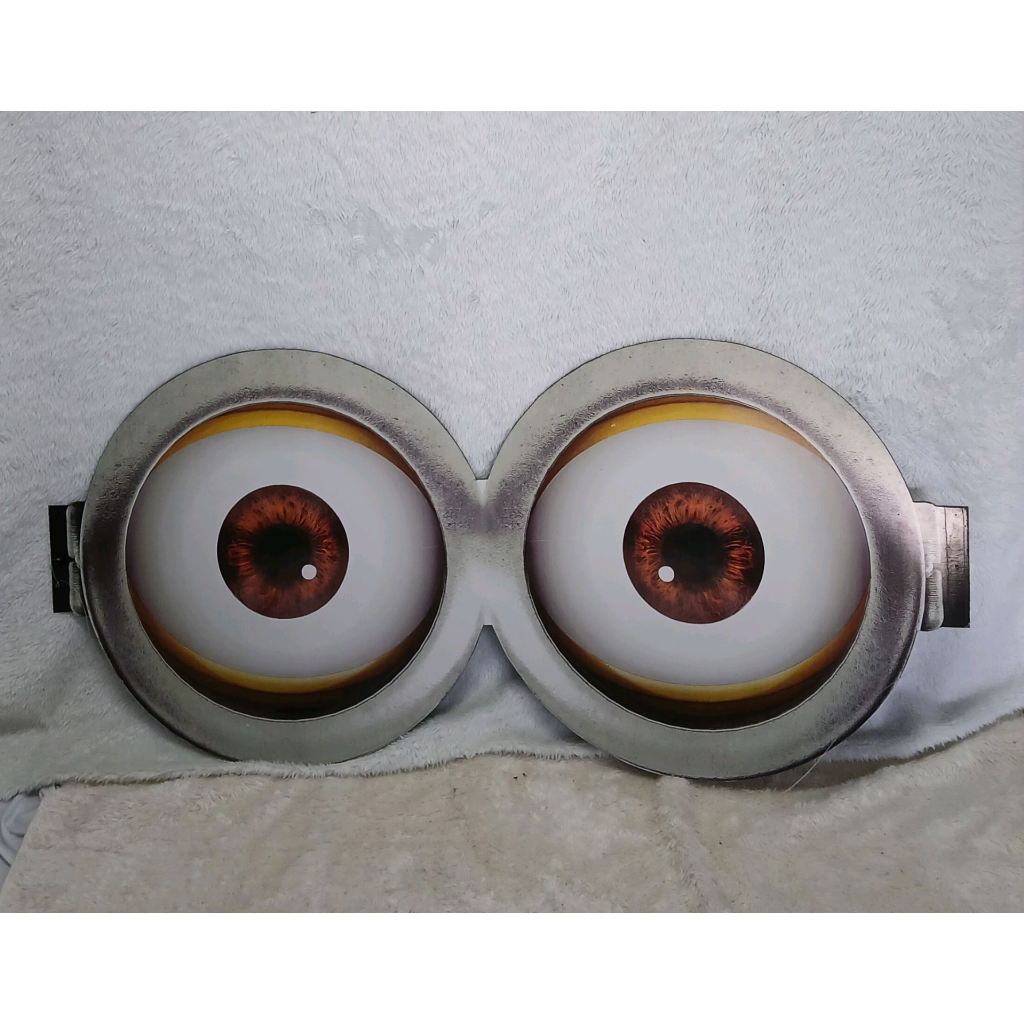 Display Olhos dos Minions - Peg e monte da drica