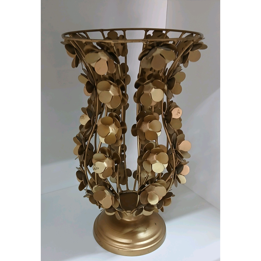 Vaso Flor - Dourado - Peg e monte da drica
