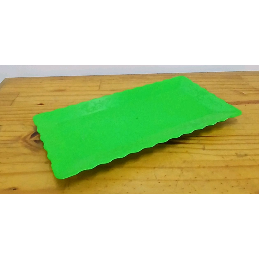 Bandeja Retângular Plast - Verde - Peg e monte da drica