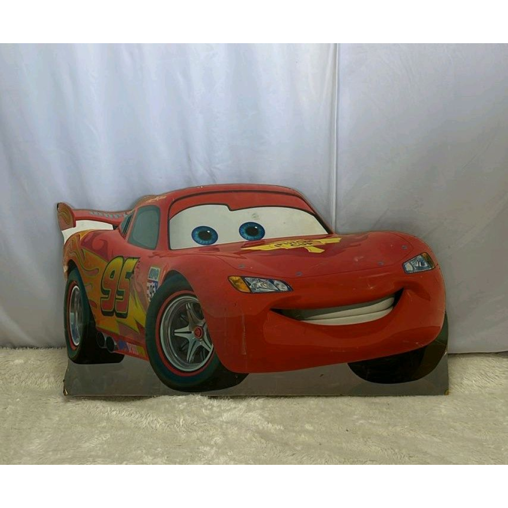 Display Relâmpago Mcqueen - Peg e monte da drica