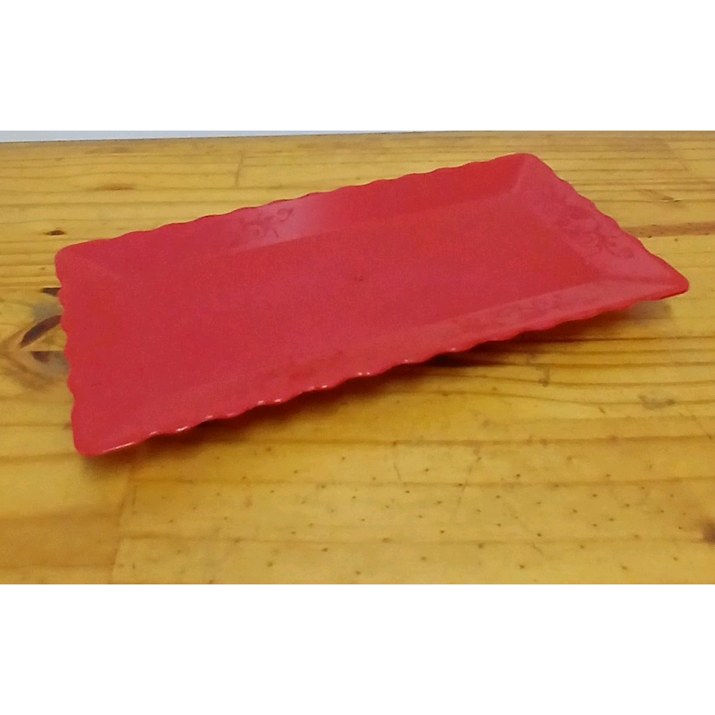 Bandeja Retângular Plast - Vermelho - Peg e monte da drica