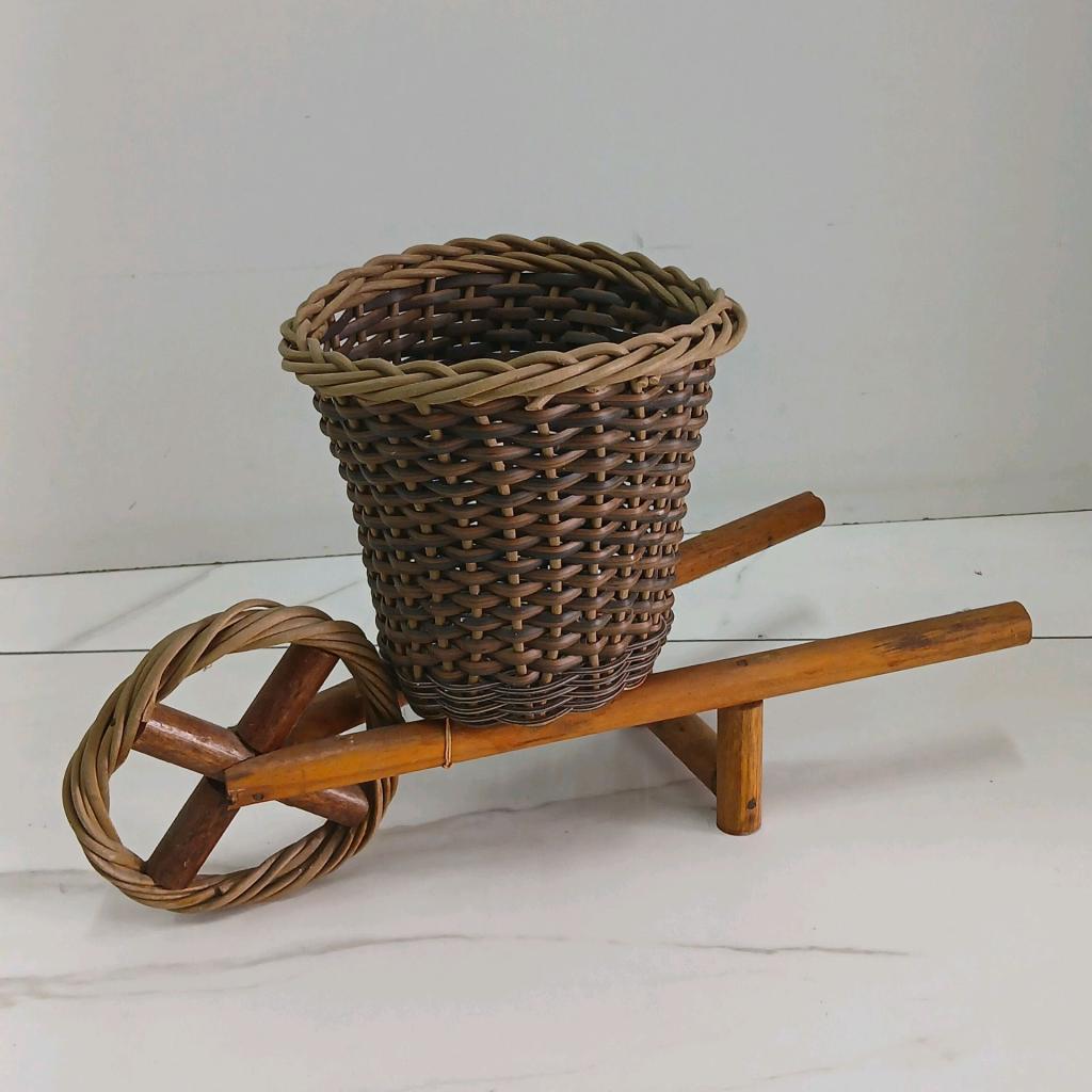 Carrinho Decorativo - Peg e monte da drica