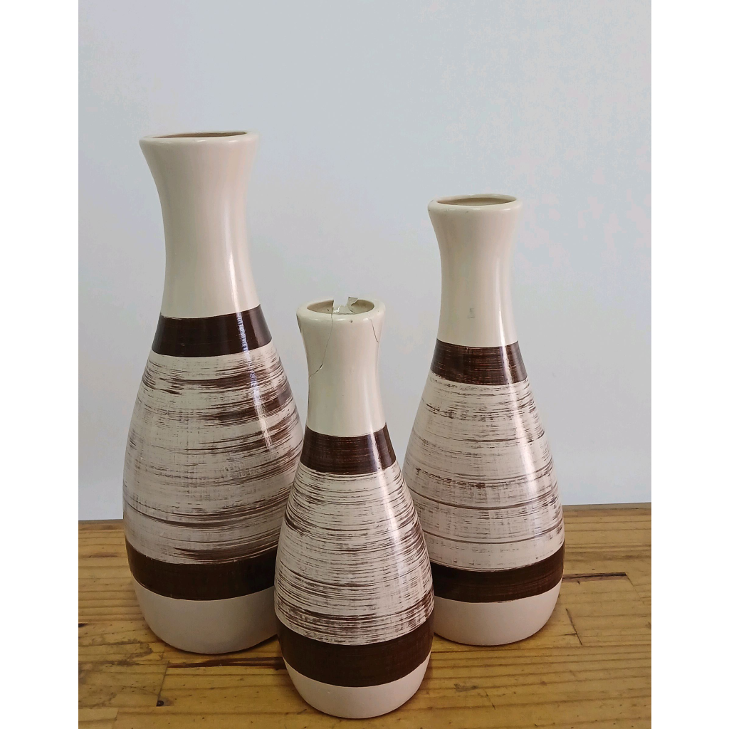 Trio de Vaso de Louça Marron/Bege - Marrom - Peg e monte da drica