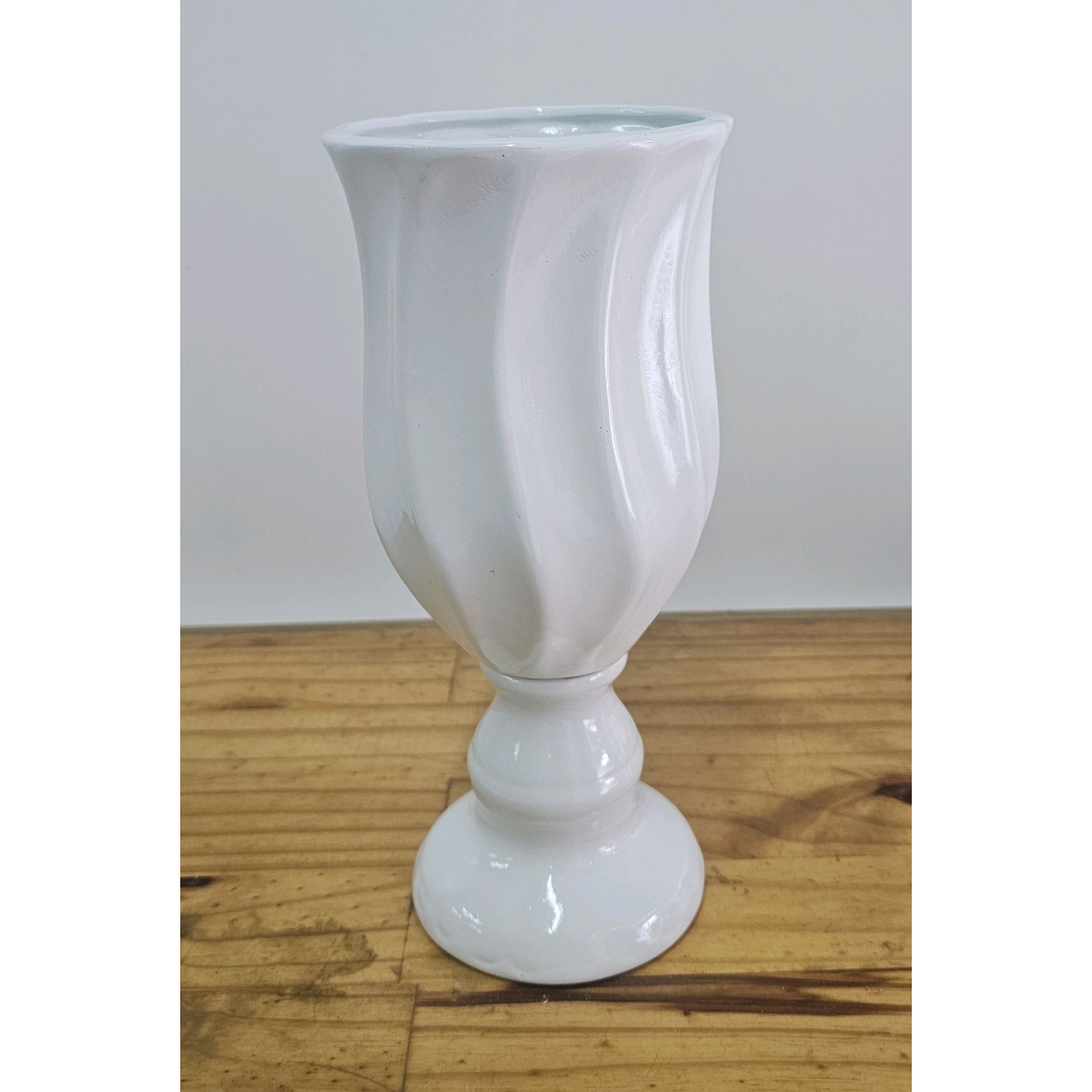 Vaso Torcido P - Branco - Peg e monte da drica
