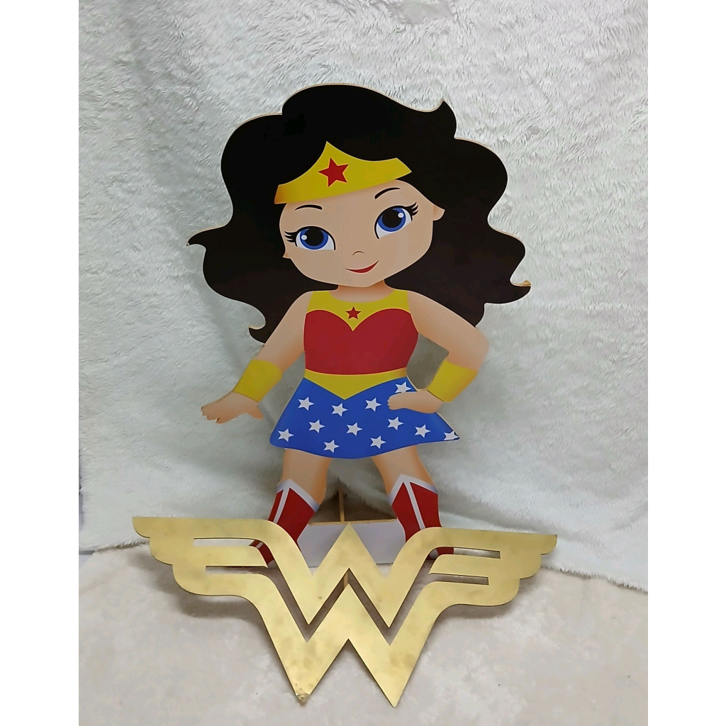 Display Mulher Maravilha - Peg e monte da drica