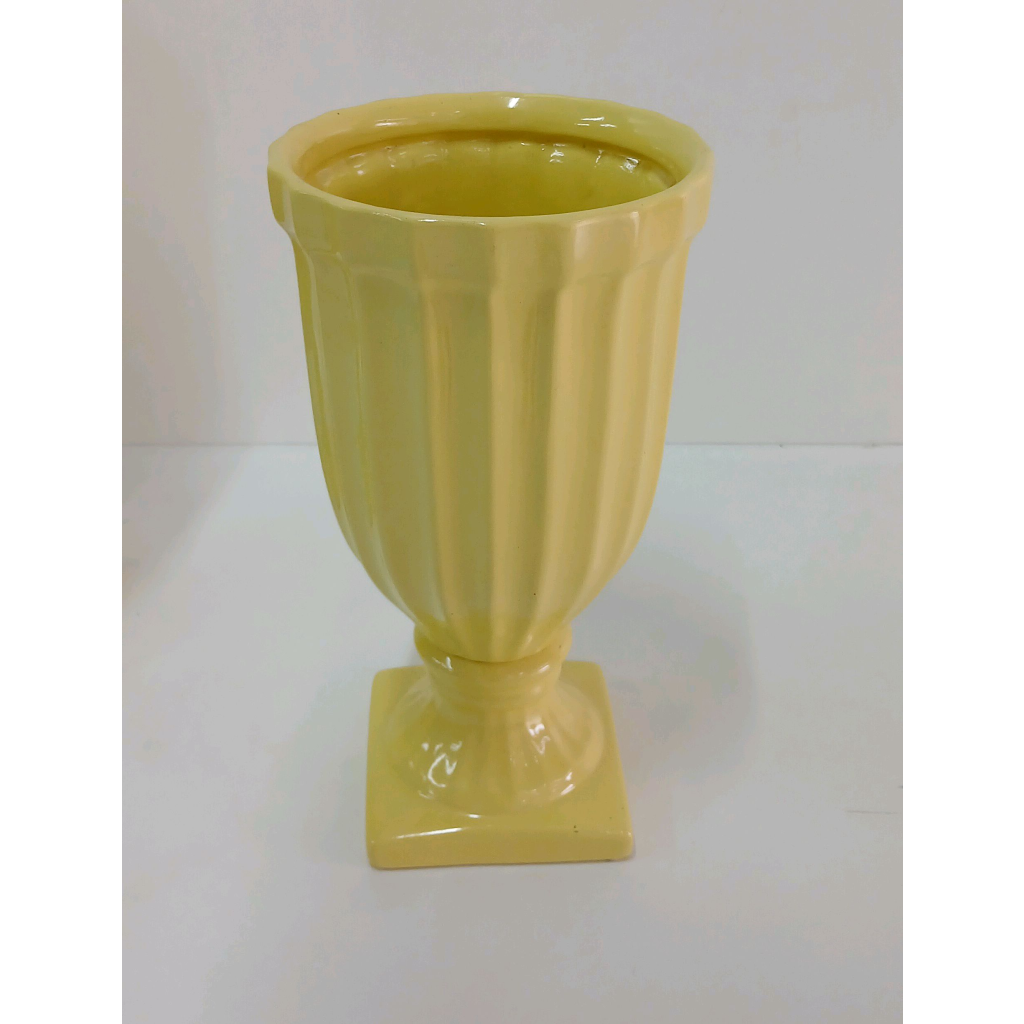 Vaso Dubai M - Amarelo - Peg e monte da drica