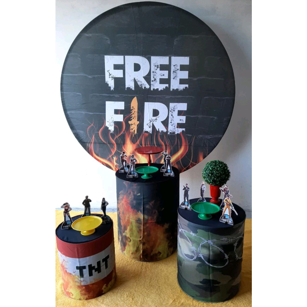 Kit Free Fire - Peg e monte da drica
