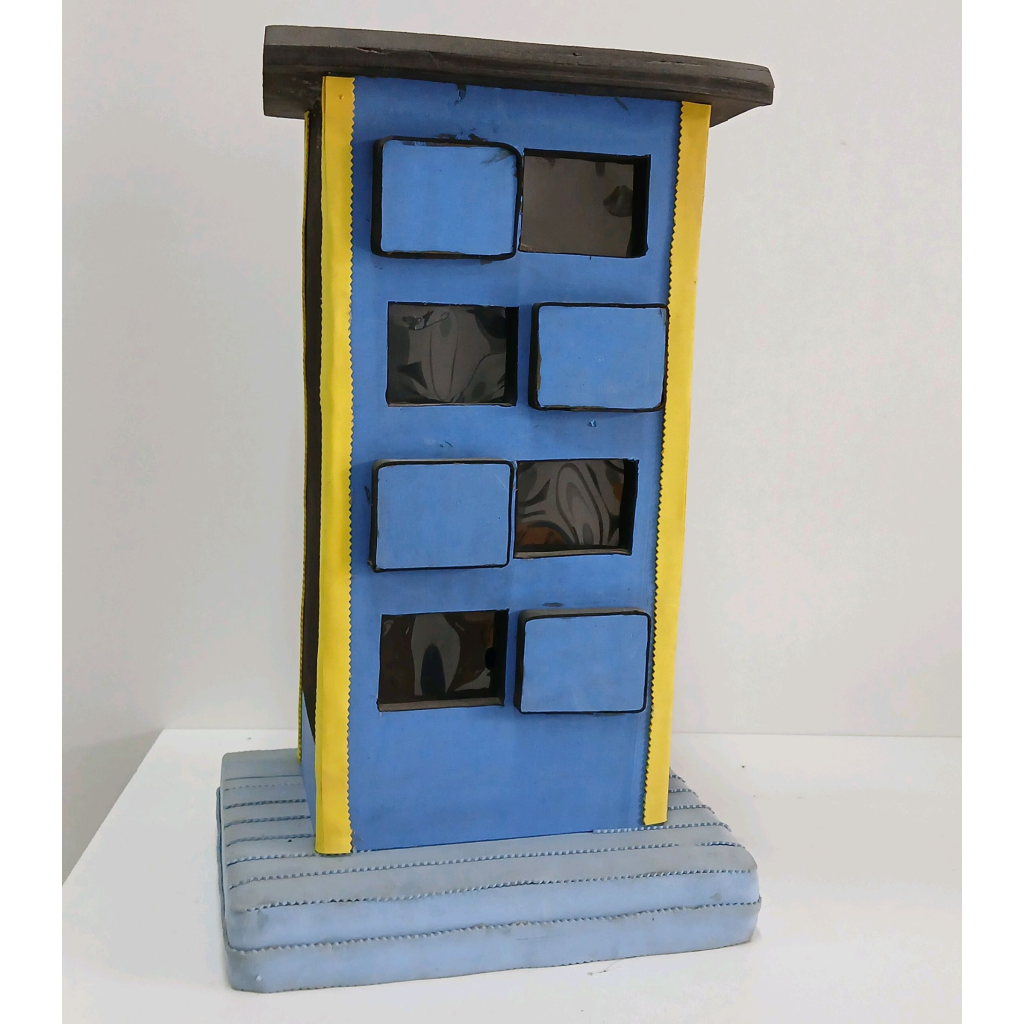 Maquete Predio Decorativo - Amarelo,Azul - Peg e monte da drica