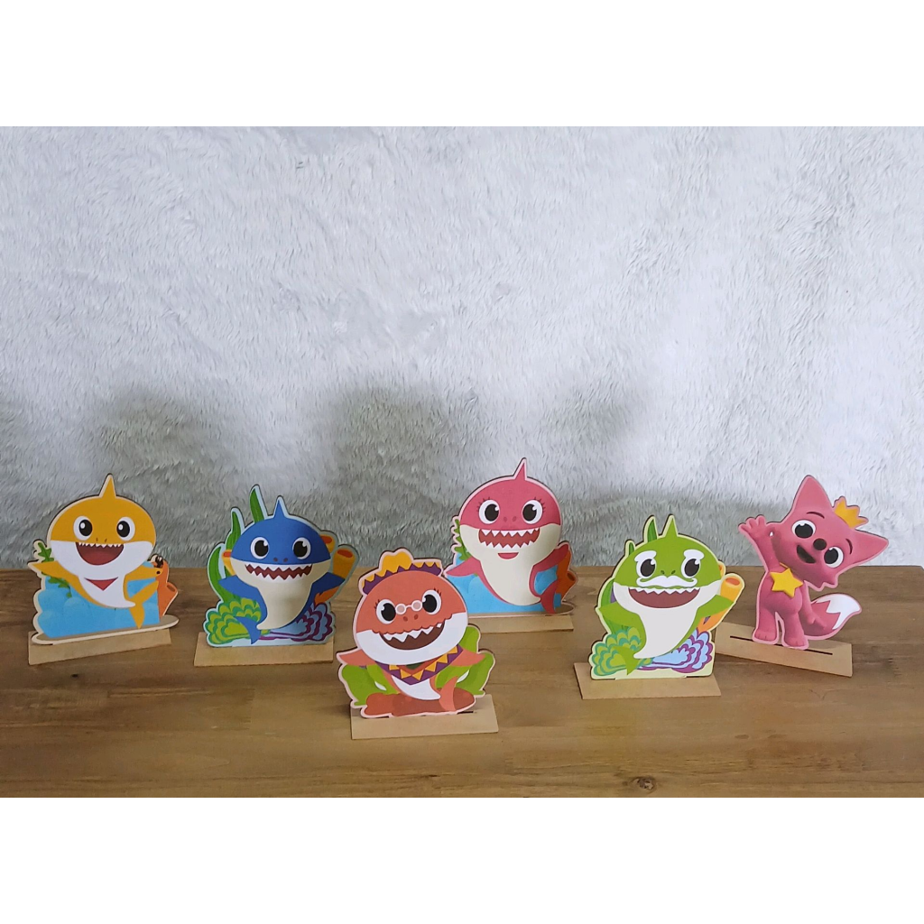 Display Baby Shark - Peg e monte da drica