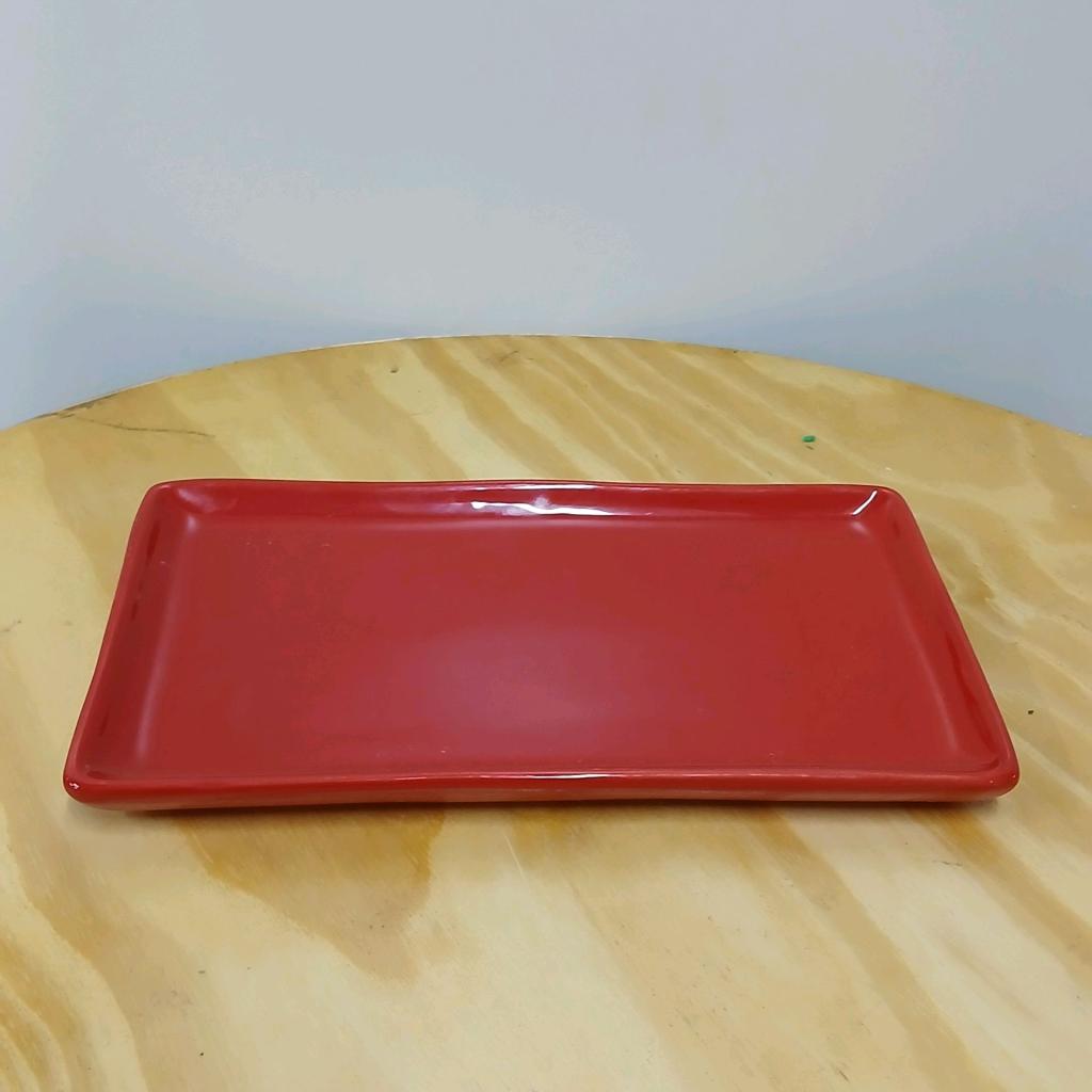 Bandeja - Vermelho - Peg e monte da drica