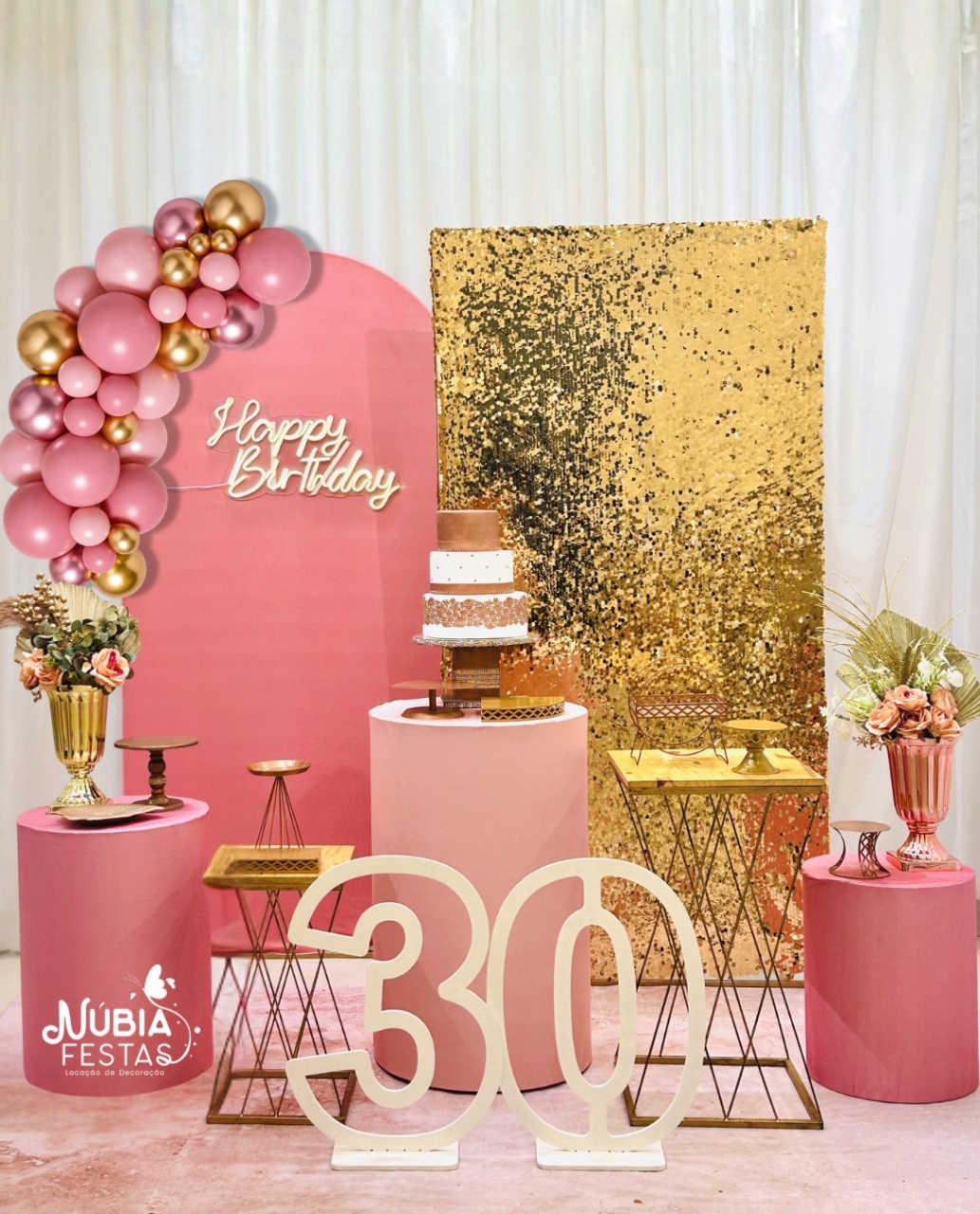 A - Rosa E Dourado - NUBIA FESTAS