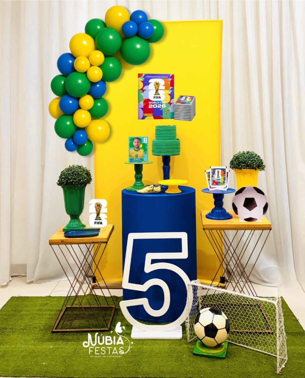 A - Decoração Figurinhas Copa - NUBIA FESTAS