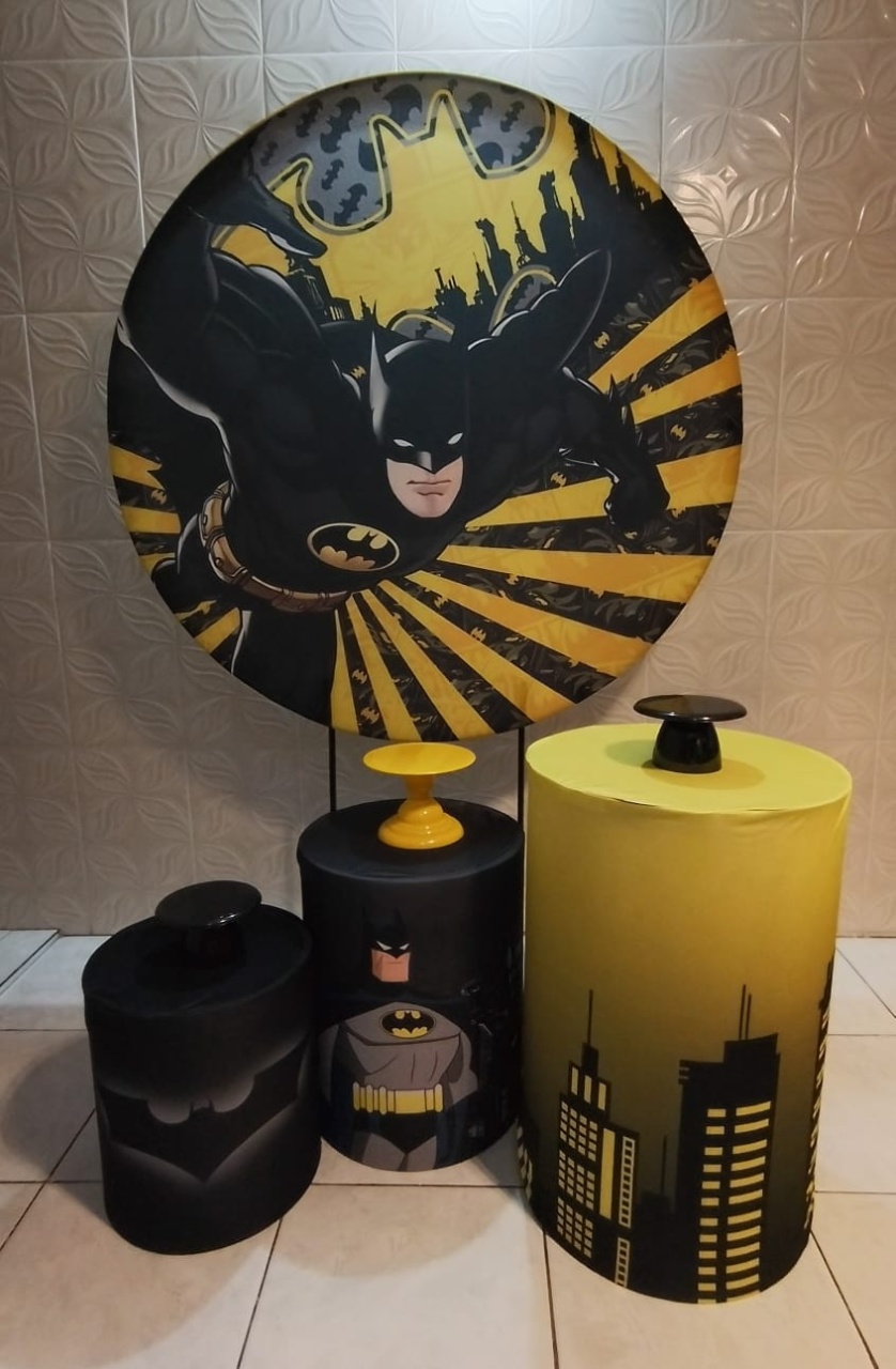 Alugue Tema Para Festa Decoração Batman Tecido ( Modelo 1 ) - Guibella Pegue e Monte