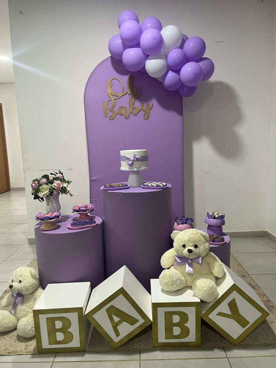 Painel Chá de Bebê Lilás - Guibella Pegue e Monte