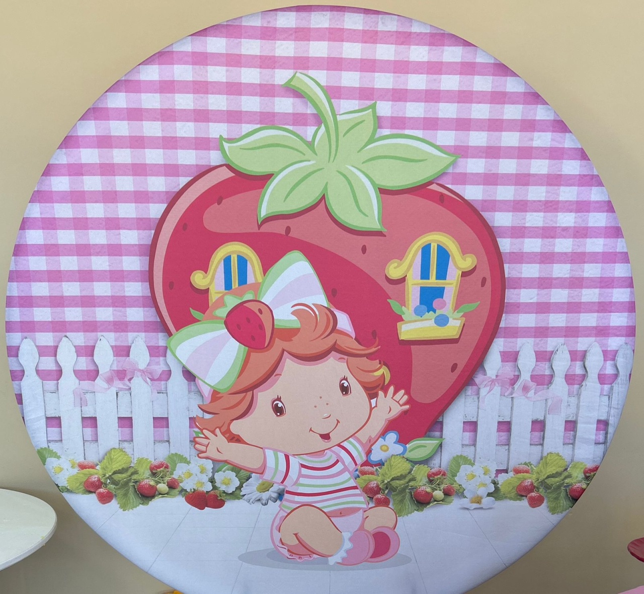 Capa de Painel Moranguinho - FABY FESTAS 