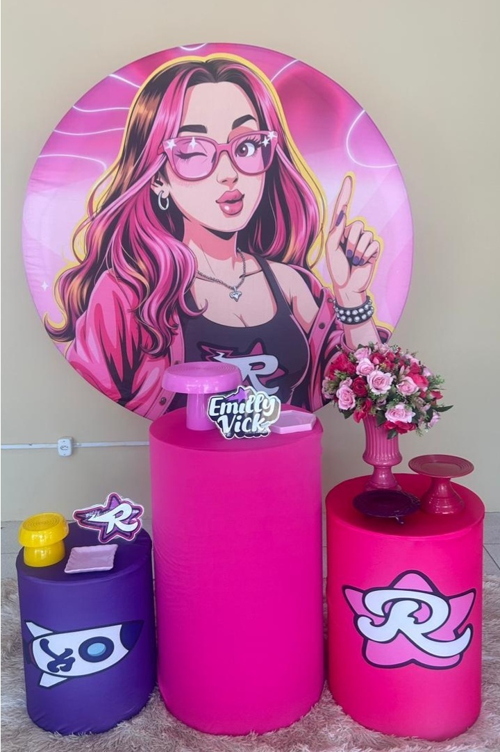 Emily Vick - FABY FESTAS 