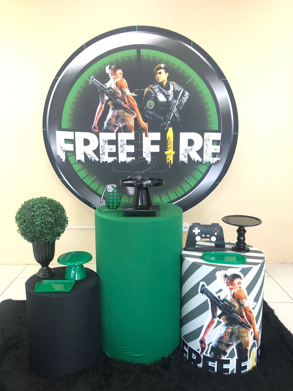 Free Fire  - FABY FESTAS 
