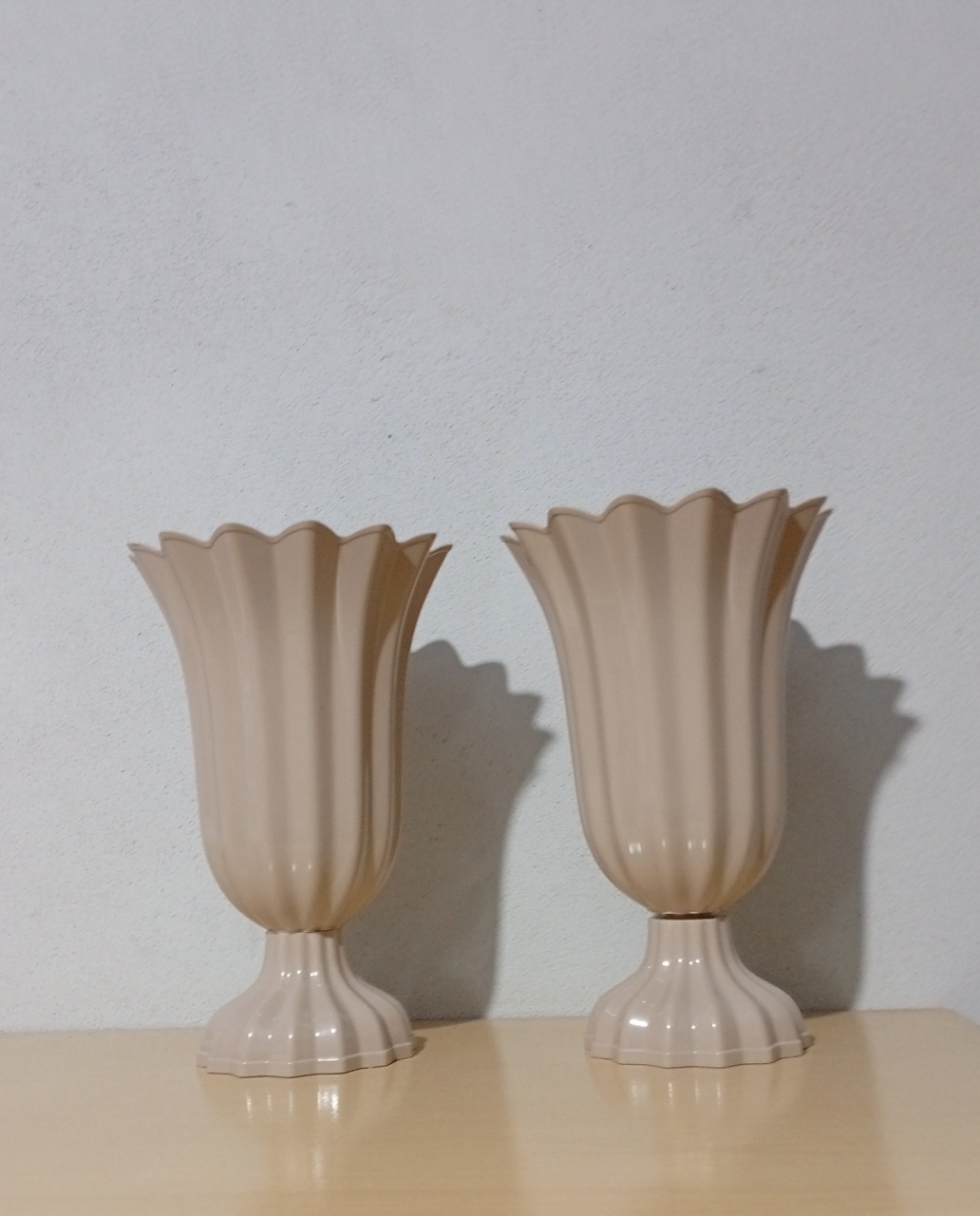 2 Vasos Bege - realizar festas 